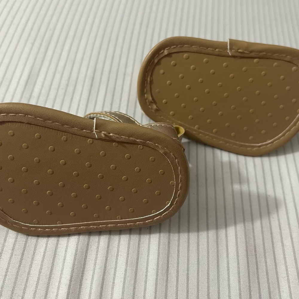 Sandals - Picture 2 of 2